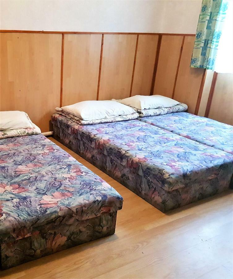 Hostel Muskatli Vendeghaz Parád Zewnętrze zdjęcie